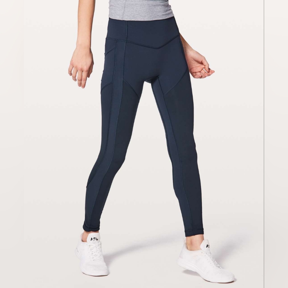 🎉SALE🎉 Lululemon All The Right Places Pant II